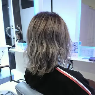 ミディアム カラー ヘアアレンジ 小林 伸行のヘアスタイル