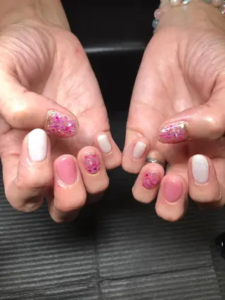 ネイル みんなの店所属・仲谷 つかさのエステ・リラクイメージ