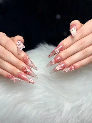 ネイル Cloudy Chan Nailのネイルデザイン