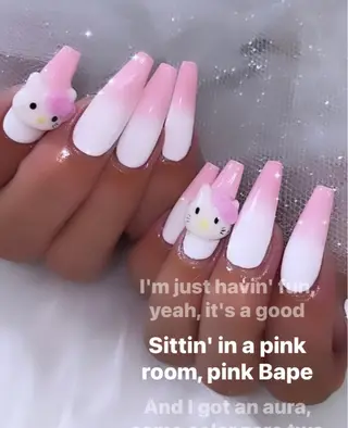 ネイル 高草木 桃香のネイルデザイン