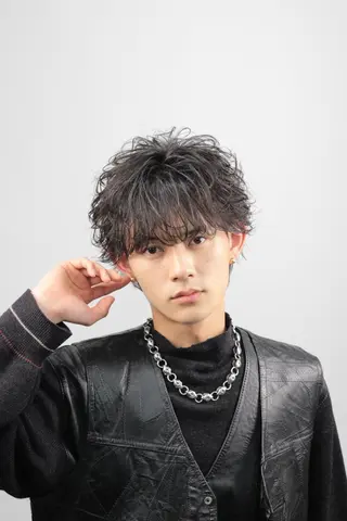 メンズ メンズ専門店🔥 BLUCK 2ndのヘアスタイル