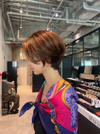 ショート 飯田 亘貴　小顔カット❣️のヘアスタイル