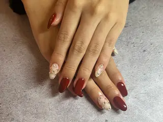 ネイル 内藤 桜子のネイルデザイン