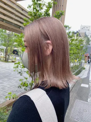 ミディアム カラー flamme Annaのヘアスタイル