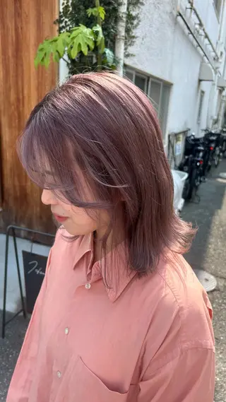 ミディアム カラー 新貝楓🌀 透明感カラーのヘアスタイル