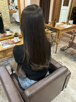 ロング カラー 小澤 一稀のヘアスタイル