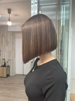 ショート カラー HIKARU副店長/ ✨️髪質改善のヘアスタイル
