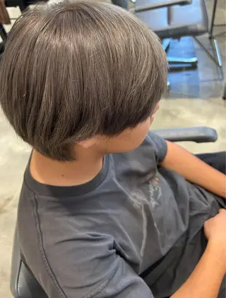 カラー メンズ 新宿ハイトーン/ カットモデル/のりかのヘアスタイル