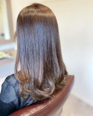 ロング カラー 荒木 ひろかのヘアスタイル