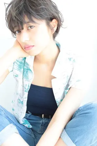 ショート 宇塚 仁美のヘアスタイル