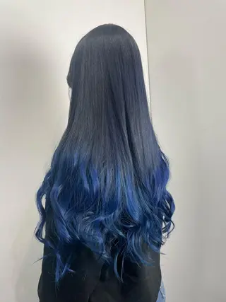 カラー youres hair 新宿3丁目店所属・🍫ハイトーン✖︎ 縮毛矯正🍫柴田のヘアスタイル