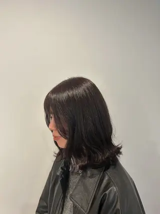 ミディアム カラー 川端 明莉のヘアスタイル