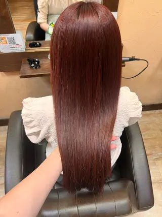 ロング 青木 舞佳のヘアスタイル