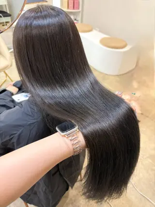 ロング カラー miku 韓国艶髪💎のヘアスタイル
