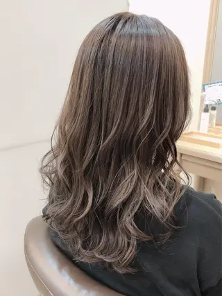 ミディアム カラー 尚平 40代からの 髪質改善専門のその他イメージ