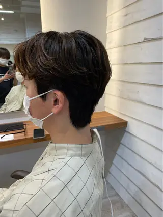 ショート メンズ 小林 崇雅　ダウンパーマのヘアスタイル