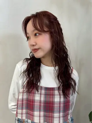 ロング カラー 垣内 奈緒のヘアスタイル