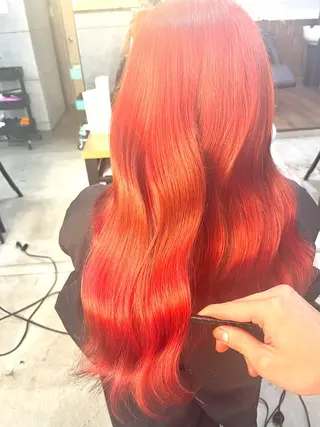 ロング 🌈カラー特化 ハイトーンけいと🌈のヘアスタイル