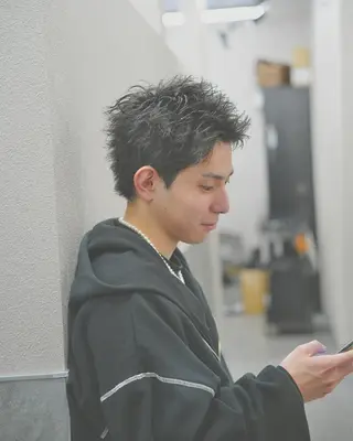ショート 山口 孔聖のヘアスタイル