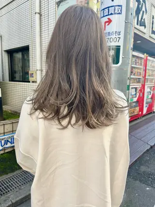 ロング カラー ヘアアレンジ 🌷ボブ/髪質改善 ストレートのヘアスタイル