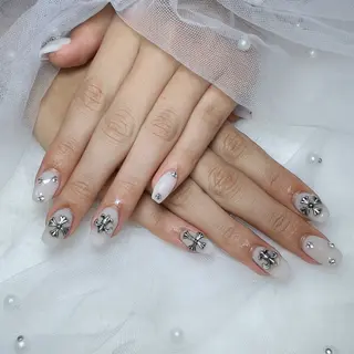 ネイル share所属・. yurieのネイルデザイン