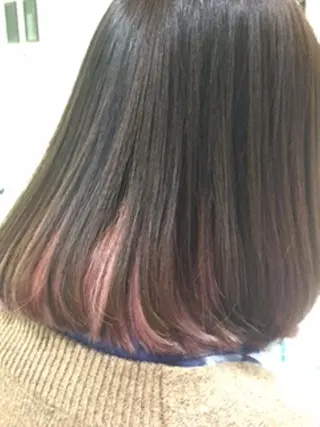 カラー 西山 恵太郎のヘアスタイル