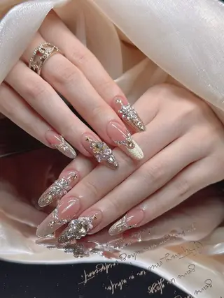 ネイル Ryu Nail Studio所属・Ryu Nail 新大久保のネイルデザイン