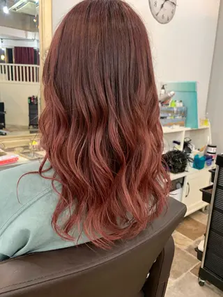 ミディアム カラー アンフィーヘアー所属・amphihair 高橋祐也のヘアスタイル