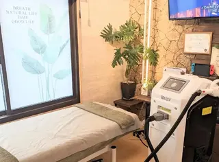 メンズ プライベートサロン宿り木所属・江坂@宿り木 脱毛& 耳ツボジュエリーのその他イメージ