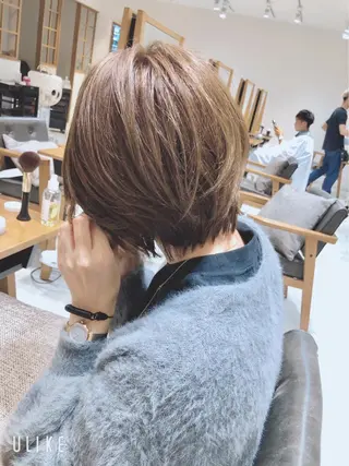 ショート カラー 🌟イメチェン美容師 🌟清水 大輝のヘアスタイル