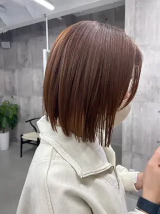 ショート カラー 錦 茉李のヘアスタイル