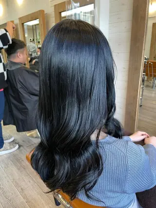 セミロング カラー N° anfeel 渋谷🪞🫧のヘアスタイル