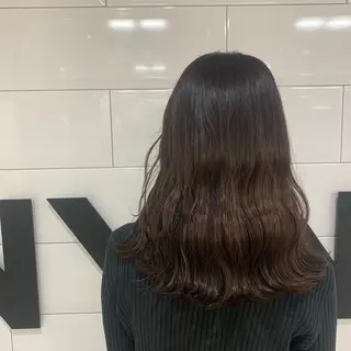 セミロング カラー 艶髪/白髪ぼかし ヘッドスパ/大野結菜のヘアスタイル
