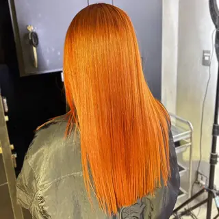 セミロング カラー ヘアアレンジ 🧡ブリーチ/艶髪✨ RINO🪽のヘアスタイル