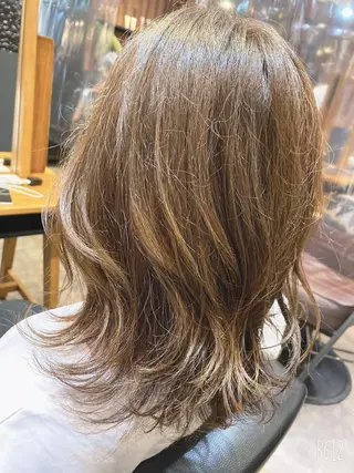 ミディアム shine hair blend所属・永井 紫優のヘアスタイル
