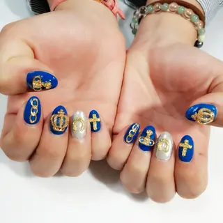 ネイル VIOLUS所属・VIOLUS 関目のネイルデザイン