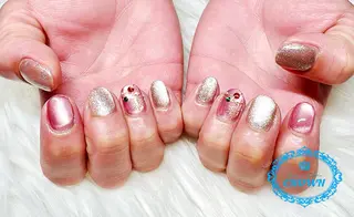 ネイル CROWN プライベートサロンのネイルデザイン