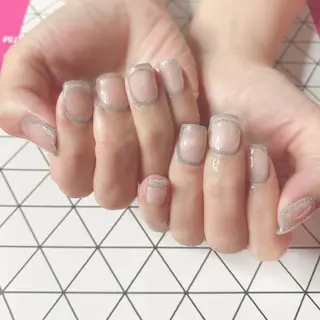 ネイル Mizuliネイル 眉毛メイクのサロンのネイルデザイン