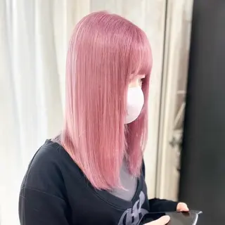 セミロング white.梅田所属・White梅田 / COCOのヘアスタイル