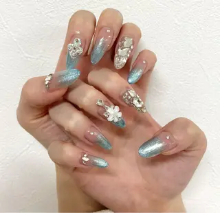 ネイル HIKARI 4uまつ毛ネイルのネイルデザイン