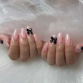 ネイル Laula🤍 ayakaのネイルデザイン