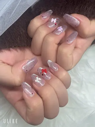 ネイル YOLO NAILのネイルデザイン