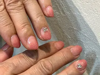 ネイル MOFU NAIL所属・MOFU NAIL 🐈‍⬛のネイルデザイン