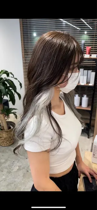 ロング ior北千住【イオール】所属・YU(ハイトーン/ ブリーチカラー)のヘアスタイル