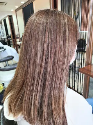 ミディアム カラー ケアブリーチ、 髪質改善 福士直矢のヘアスタイル