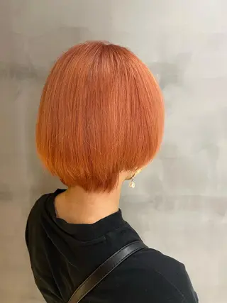 ショート カラー 伊佐治 夕芽のヘアスタイル