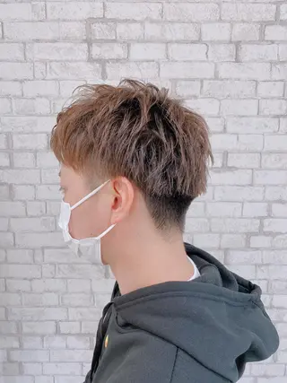 ショート カラー ヘアアレンジ メンズ ブリーチなし艶カラー 東家のヘアスタイル