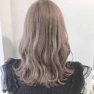 ロング カラー 栗原 瑠世のヘアスタイル