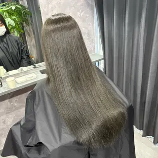 ロング カラー nameless miichiのヘアスタイル