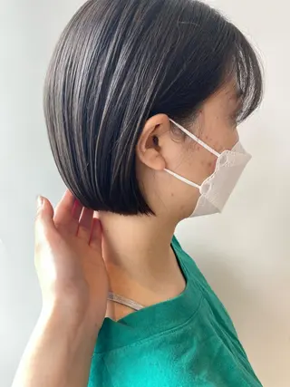 ショート shiori/暖色/ レイヤー/似合わせのヘアスタイル